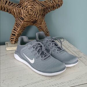 Nike Free Run Running Shoes NWOT